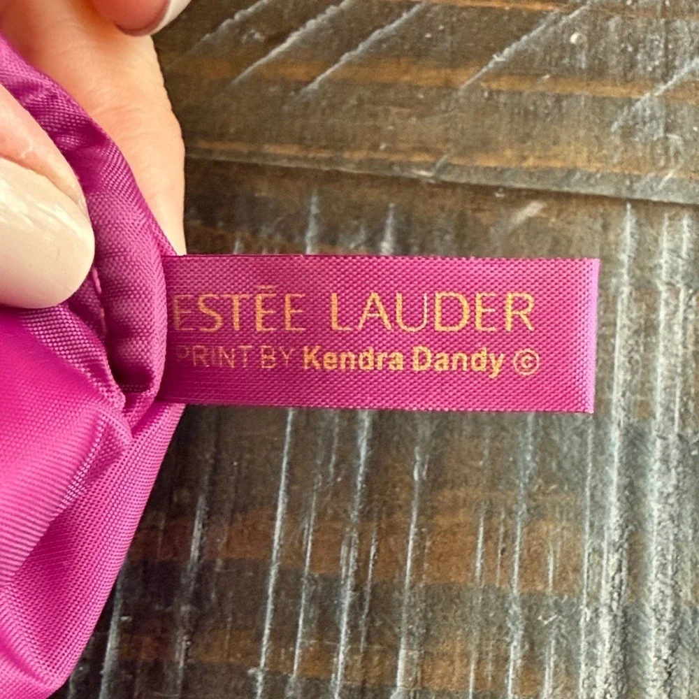 Estee  Lauder x Kendra Dandy Pink Lips ‎ Cosmetic Bag  Pink and Red